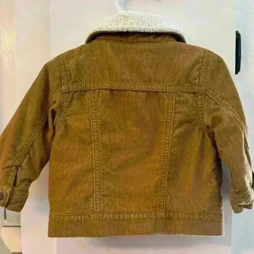 Carter’s corduroy jacket 6m tan/cream with buttons that snap for easyness EUC